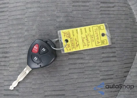 2010 Toyota Rav4 z USA, uszkodzony, nr VIN 2T3BF4DV4AW041474